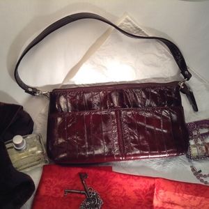 Lee Sands Eel skin clutch detachable strap Brown